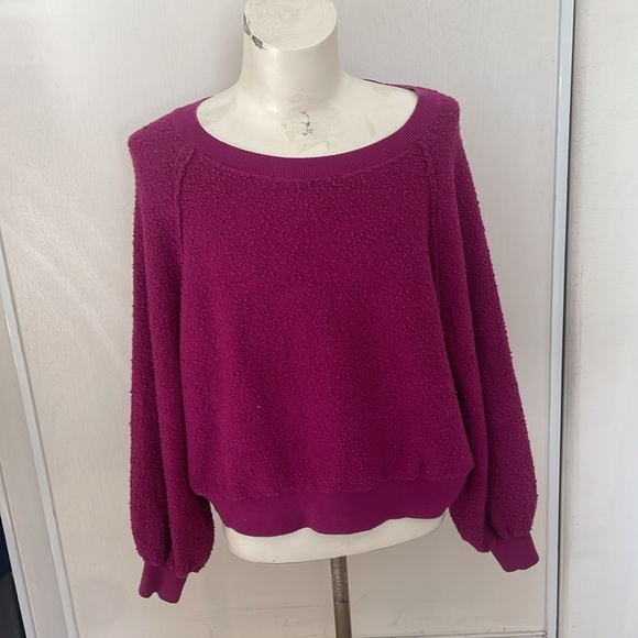 FREE PEOPLE Found My Friend Boat Neck Sweatshirt Magenta Wild Aster S - Picture 5 of 11